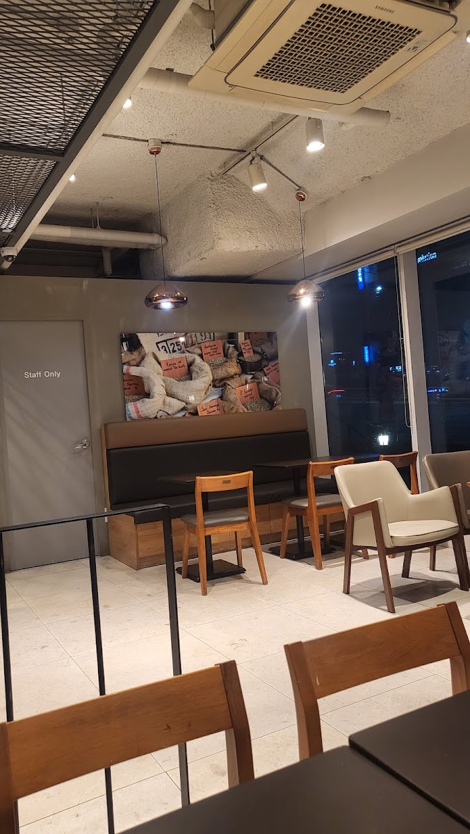 Ediya Coffee Ibk Customer Center-3